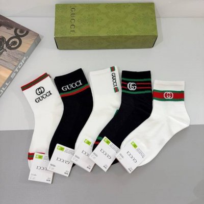 5 pairs per box with packaging Gucci 2025 new style socks! Pure cotton fabric,