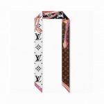 UltimatemonogrambbThe headband ribbon incorporates the Monogram pattern into the