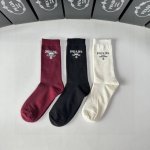 Special Packaging Prada New Classic Mid-Length Socks with Accessories! Three pai