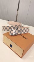 Lv Initiales 40Mm This Iconic And Timeless Belt With A Larger Strap And Buckle I