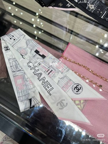 Here we go again! New products are here, and they always look this good! Chanel