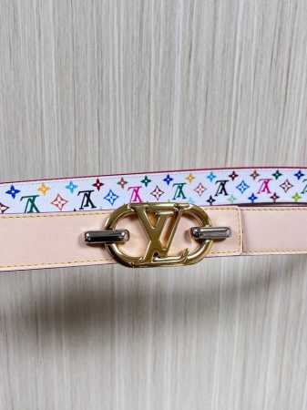 New for the season, this belt is crafted from luxurious calfskin and Monogram c - Click Image to Close