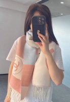 Chanel's new scarf, this one is a must-buy! Although it has a 25C hangtag, it on
