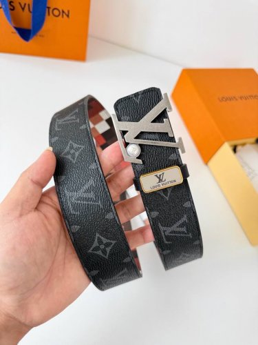 Product Name: Louis Vuitton Belt - Original Single Belt Model: Hook, Classic Pur