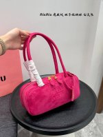 Comes with box Size: 28*12cm Miumiu suede long handle underarm bowling briefcas