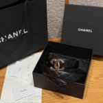 Chanel New Women's Belt Ddd. Features the classic metal double C logo, made of d