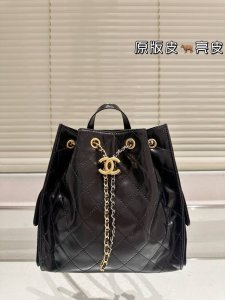 Original version cowhide Chanel bucket backpack & Cocohandle The color is very f