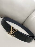 Lv Initiales 40mm Reversible Belt, made of soft imported calfskin, one side with