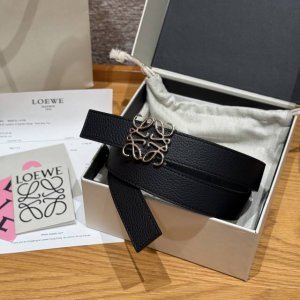 New Women's Belt Ewe Classic Logo Belt, Very Practical Smooth Calfskin Reversibl