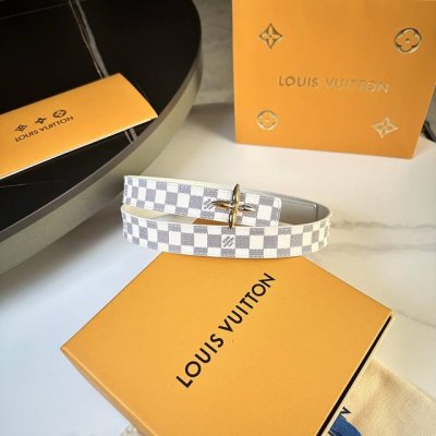 L0Uis Vuitt0N This season's new Donkey women's belt is 25mm wide and features a