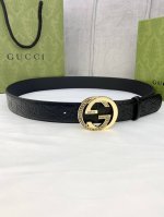 Width 4.0 Gucci interlocking double G buckle belt, made of smooth original calfs