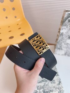 Dio* A must-have exquisite CD buckle belt from Dior, suitable for both business