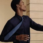 Exclusive boutique-style new small anchor chain tie, rare. Helena Rubinstein rel