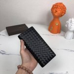 Bv woven wallet long model is made of top imported waxed cowhide, purely hand-wo