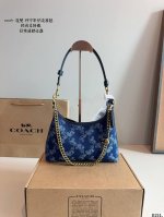 comes with a gift box. Coach Laurel Hobo Bag. Durable and wear-resistant. Simpl