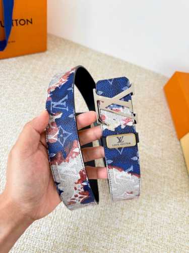 Product Name: Lv..Louis..Vuitton belt original Model: Buckle, classic pure stee