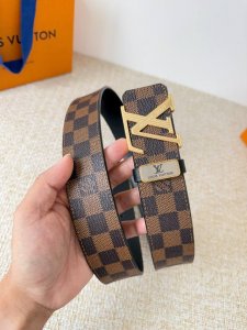 Product name: Lv..Louis..Vuitton belt original Model: Buckle, classic pure stee