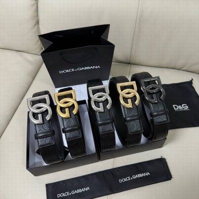 Dg, width 3.4cm Dolce & Gabbana's new embossed calfskin simple and versatile bel