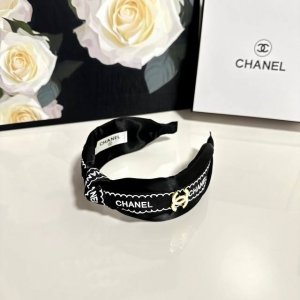 Special counter packaging Chanel Chanel's latest headband Little fairies hurry u