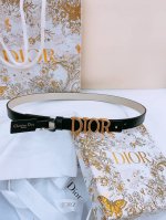 Dior The D-Dream belt is crafted from smooth cowhide leather and features a shin