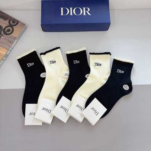 Box of 5 pairs (with packaging) Dior New Letter Embroidery Mid-Calf Socks! Clas