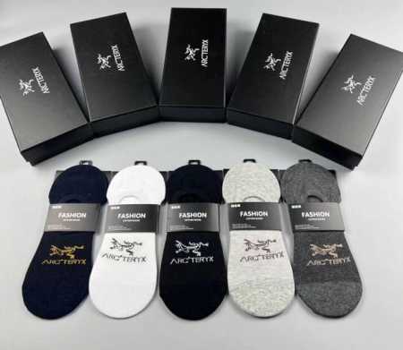 New Arc'teryx men's invisible socks, made of pure cotton, featuring the classic - Click Image to Close