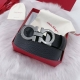 comes with a complete gift box. This 3.5cm Ferragamo high-end custom men's belt