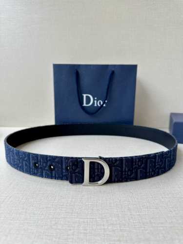 Width 3.5Cm This 35Mm Double-Sided Belt Combines Classic Elegance With Modern Fl