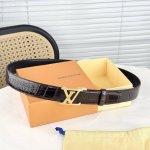 Lv can be worn for business casual or formal wear! 3.5cm latest buckle, polished