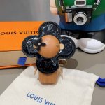Louis Vuitton new bag accessories and keychains. Lv Vivian sunflower bag pendant
