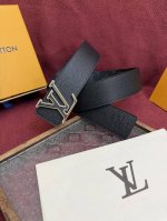 New Lv Men's Leather Belt, 4cm Width. Custom canvas fabric with a brand new patt