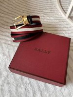 Special Bally Men's Casual Reversible Belt Width 3.4cm This Taylan belt is made