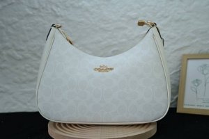 New color outlet style women's leather college style Cv940 classic Teri series