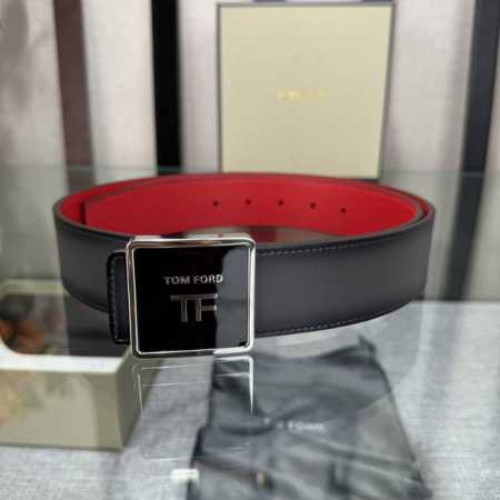 Tom Ford's Latest Viral Hit, The Double-Sided Full-Grain Leather Bag, Is Now Ava - Click Image to Close