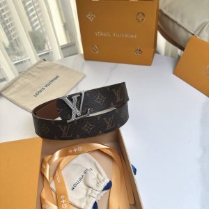 Louis Vuitton (Ddd) Full set packaging, 40mm width, genuine one-piece cast metal