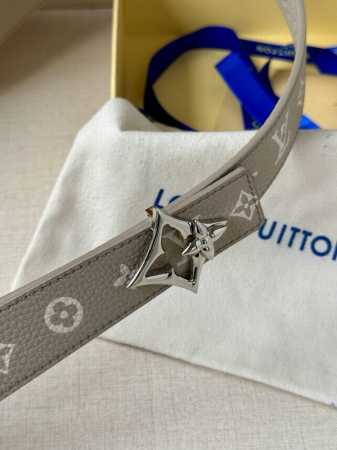3.0 Wide Lv Double-Sided Lychee Belt Interprets Louis Vuitton's Classic Elements - Click Image to Close