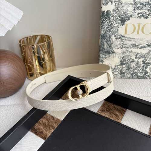 Dior's new belt, crafted from exquisite top-grain leather, is soft, comfortable