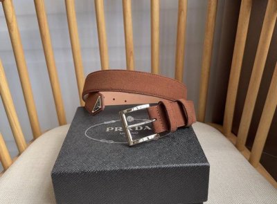 Prada's latest suede leather belt features a simple yet sophisticated style. The