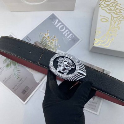 Specially Equipped With A Full Set Of Gift Boxes Versace. Men's Floral Leather B