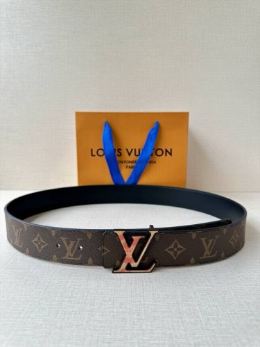 4.0-Inch Width Lv Pixel Double-Sided Belt Reimagines The Classic Buckle With A M