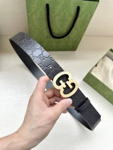 Width 4.0 Gucci Historical Details And Modern Elements Characterize Gucci's Late