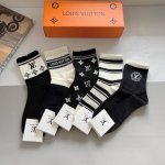 A box of 5 pairs of Louis Vuitton super popular mid-calf socks, made of pure cot