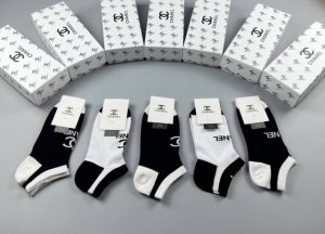 Special packaging Chanel's new classic short and medium-length stacked socks! Fi