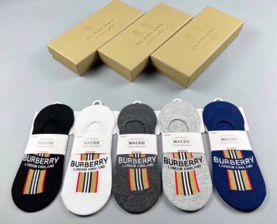 Burberry Men's Invisible Socks, New Arrival (5 pairs per box). Made of pure cott