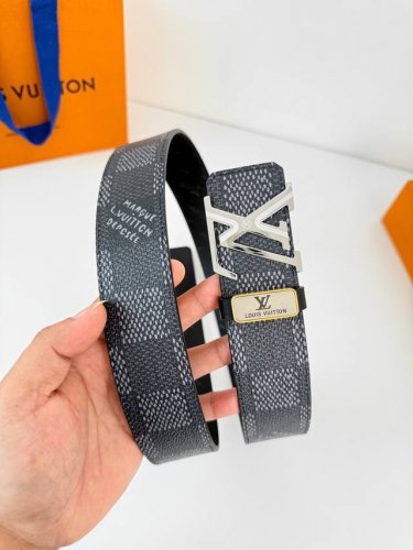 Product Name: Louis Vuitton Belt - Original Single Belt Model: Hook, Classic Pur