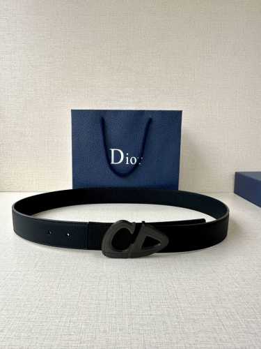 Width 3.5Cm New to the spring menswear collection, this Dior stainless steel bel
