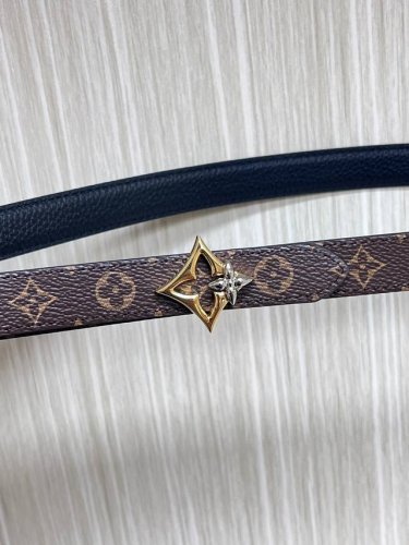 2.0 width, new style of the season, double-sided belt with imported cowhide on o