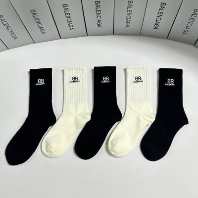 Special Packaging Balenciaga New Embroidered Mid-Length Slouch Socks! Five pairs