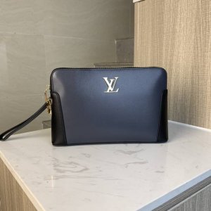 The latest hot-selling Lv combination lock clutch from top-tier counter Mouse is