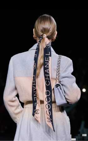 Chanel Twilly scarf is here, Chanel 24K contrast color 160, A real cutie, Every - Click Image to Close